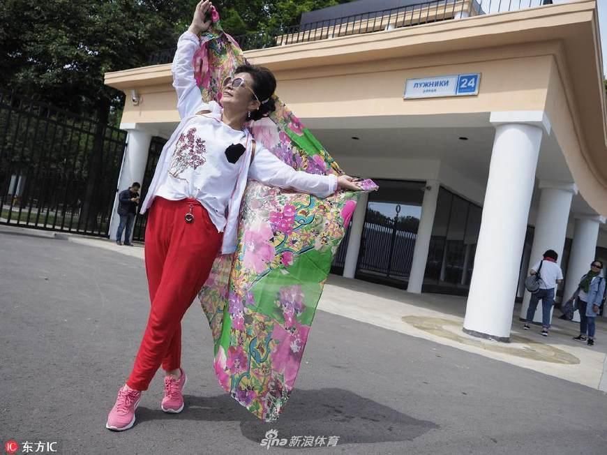 中国小龙虾火了!10万只进军俄罗斯世界杯,国足