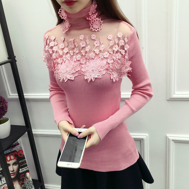 看看这件高领蕾丝毛衣打底衫,可以搭配羽绒服