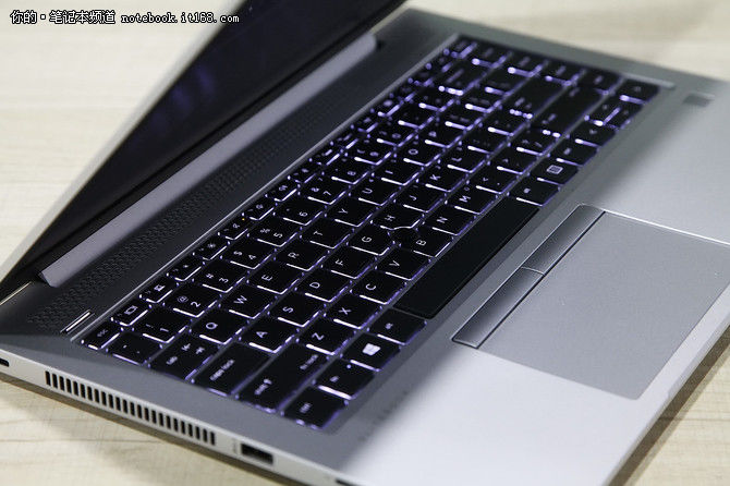 高性价商务体验 惠普EliteBook 745 G5评测