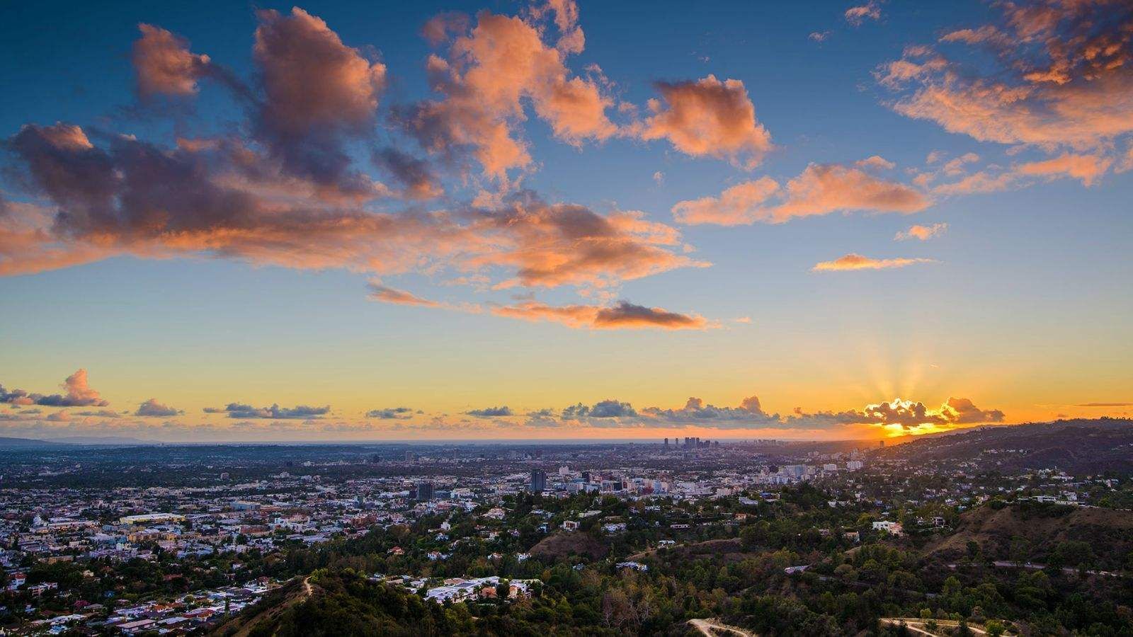 中美GDP排名前二的城市 看完之后才知道哪座