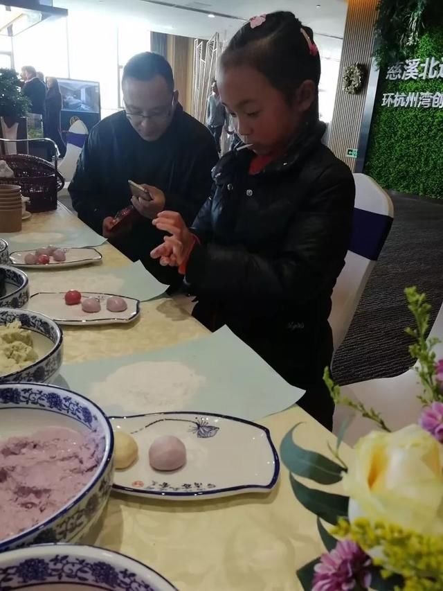 这6个月来，为了800户花样年悦城业主，我们做了什么？