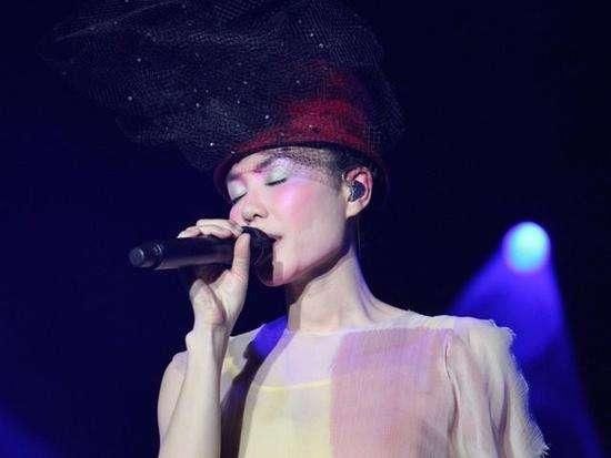 定了?网曝王菲参加湖南卫视《幻乐之城》三大