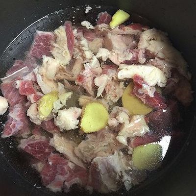 花生酱牛肉烧萝卜