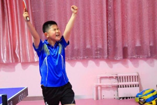 劲爆季度体育杯乒乓球男子赛落幕开化少儿全国v季度冠军赛图片