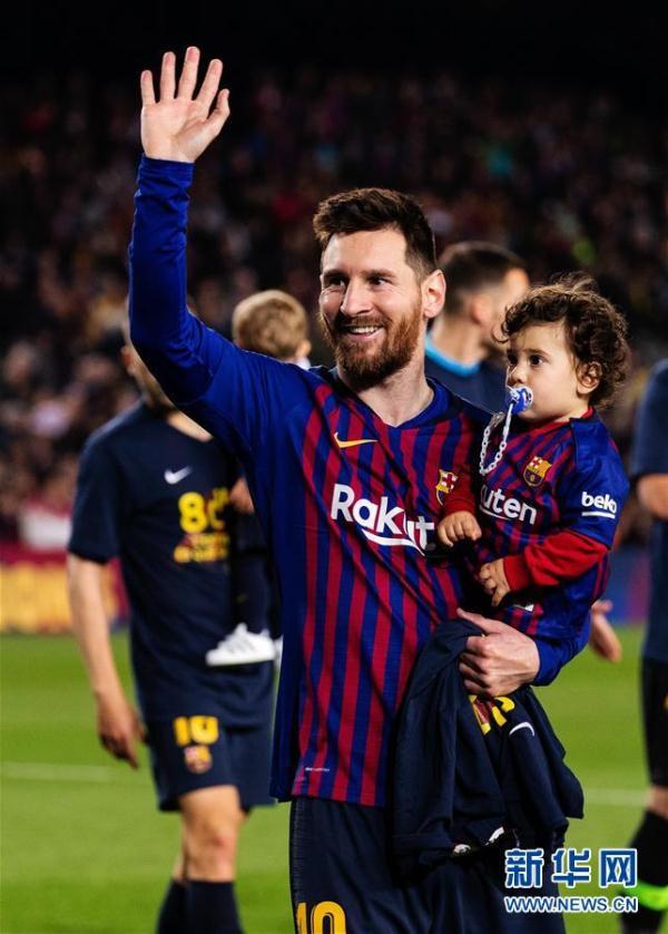 西甲:巴塞罗那提前夺冠