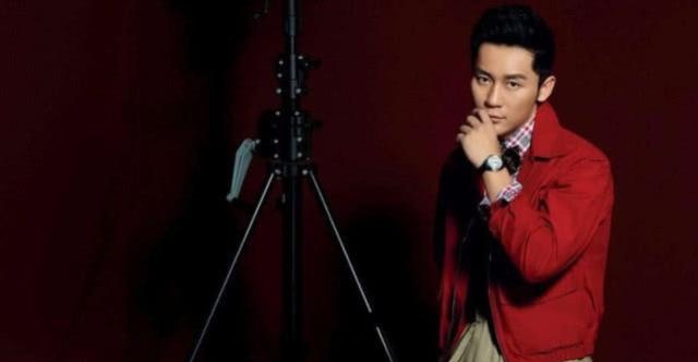 跑男新人好狠,黄旭熙说白宇43岁,宋雨琦说错作