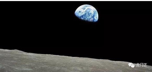 有人说从月亮上看地球好恐怖,因为地球永远不