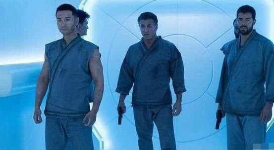 《金蝉脱壳2》太难看!全程尿点的电影让黄晓明