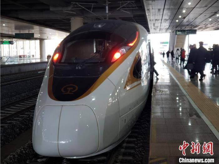 呼和浩特东到北京北站的高铁