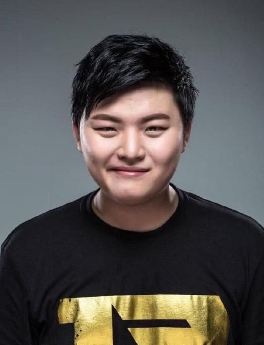 LOL:管泽元深谈新版本,下路将巨变,UZI能否延