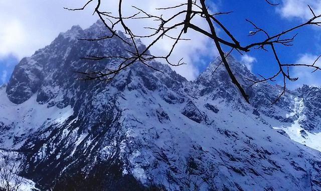 门票只要9.9！成都自驾3h，邂逅阿坝小瑞士！踏青、赏花、泡温泉