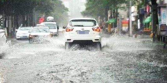 大连、丹东局地暴雨 最大风力达 9 级