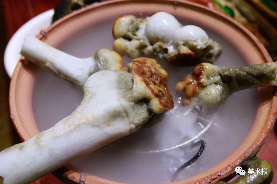 一桌只能看不能吃的“美石宴”，让你过年不长胖|美术&美食