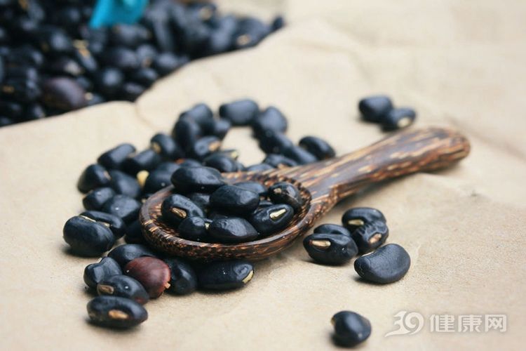 人一过40，就要“看好”血管！6种食物是血管救星