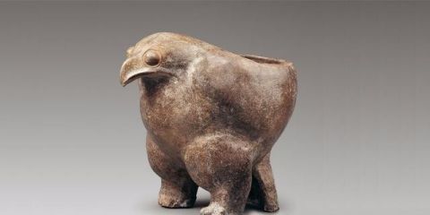 千年文物被用来喂鸡,考古专家被气吐血,交涉之