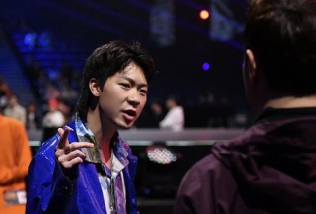 《中国新说唱》他先后淘汰过福克斯和刘聪!这位选手真要夺冠了? 最新真人娱乐网上平台