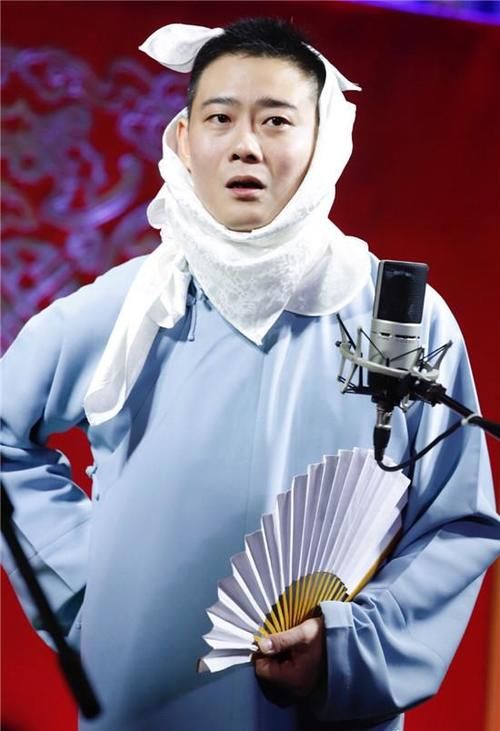 说好的不收女徒弟，爱徒喜提德云一姐？栾云平被郭德纲夸到后悔