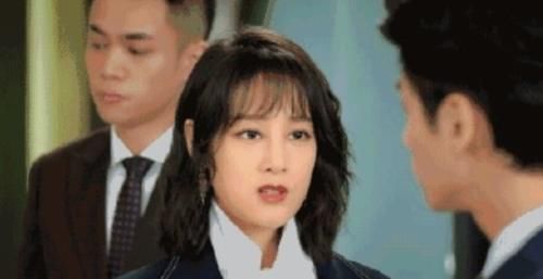女星近照脸部僵硬被疑整容失败，她发文公开实情：图便宜毁了脸
