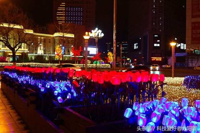 鞍山胜利广场夜景灯光，恭贺新春佳节、建设文明城市，振兴钢都！