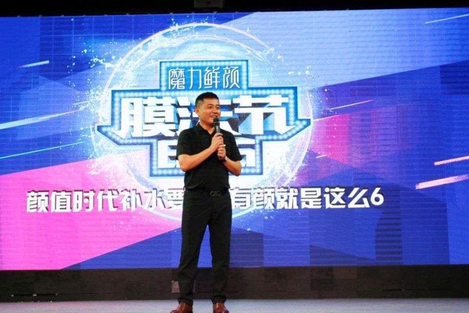 t017e70c6fab00f2763.jpg