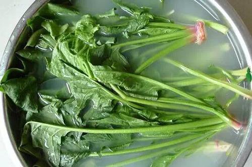 瓜果蔬菜农药残留对身体是否有危害,怎么有效