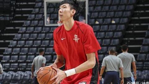 周琦应考虑与火箭买断!与其不被重视、倒不如