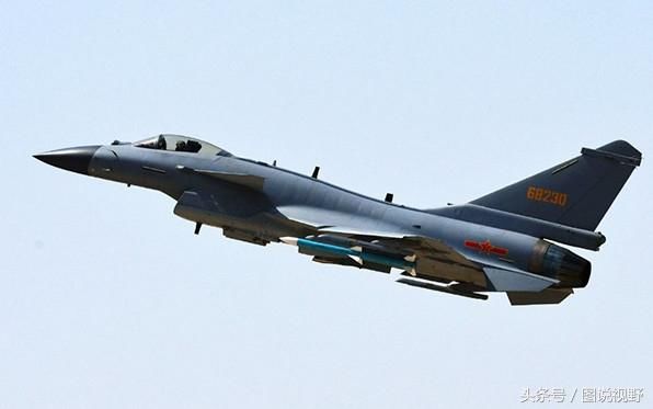 歼10C战机开始担负战斗值班任务 可同时打击
