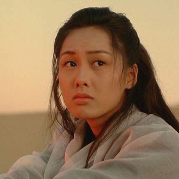 朱茵为新戏牺牲美貌和张继聪饰演母子,白发苍