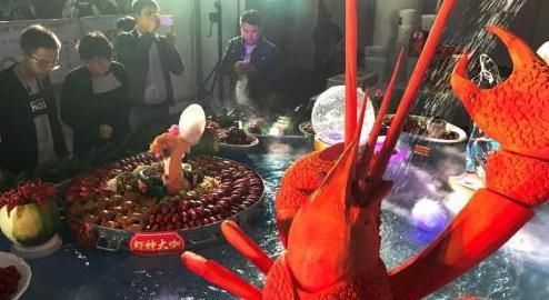 瑞士禁止活煮龙虾,必须电击先让它失去意识,龙虾:给我个痛快!