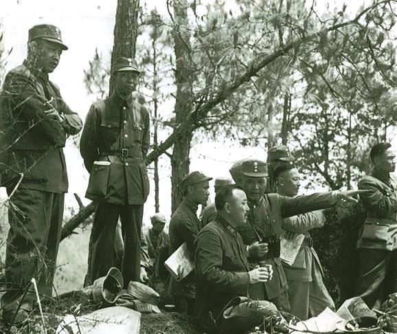 第一个从海外归来的国民党嫡系将领 毛主席设宴款待