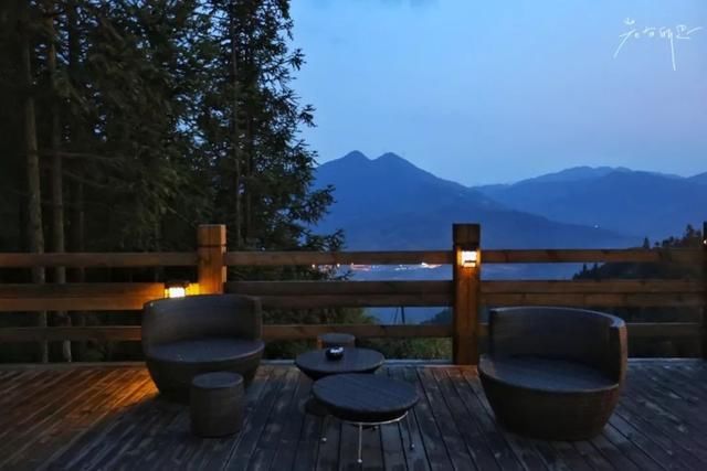 那个安静的小县城，那一段宁静的山居时光