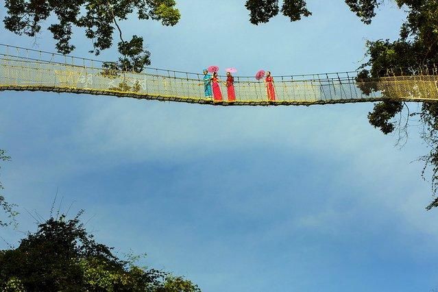 7天6晚，玩转傣历新年泼水盛会