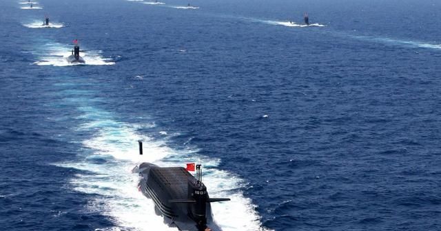 厉害了,我的国产航母编队会用最先进核潜艇当