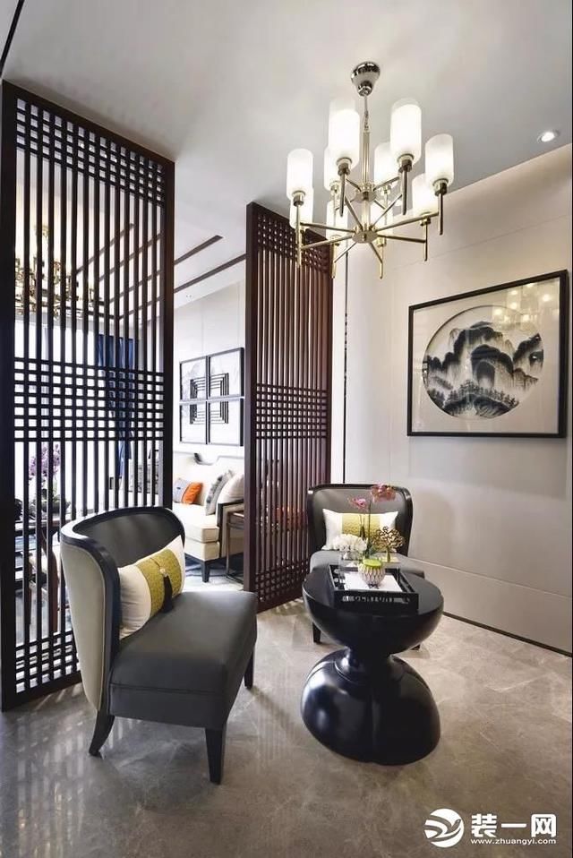 两室改三室隔断造型哪种好?中式木隔断造型就