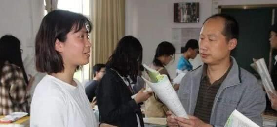 2020年普及要中考?就为取消高中教育,看完瞬高中用具图片