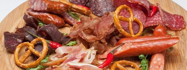 外国人喝酒有下酒菜么, 都是什么菜?