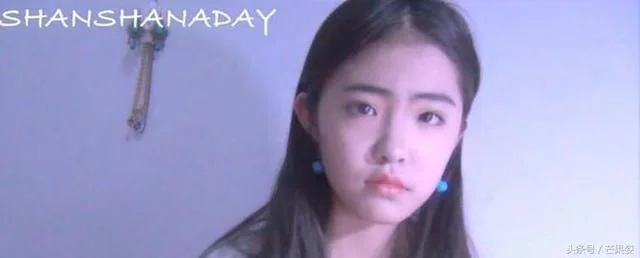365bet体育网:小学生仿妆大明星 365bet体育网:小学生仿妆大明星