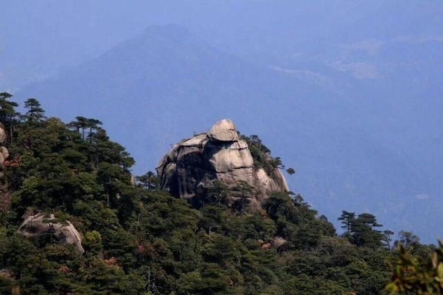 私藏在江西的道教名山，《中国国家地理》眼中的最美峰林！