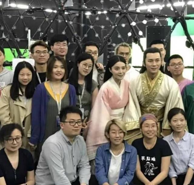 李晨为范冰冰救场,爱情的力量果然伟大,《巴图