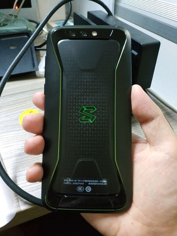 小米神机,音效吊打Mix2,游戏27分掉电13%,目前