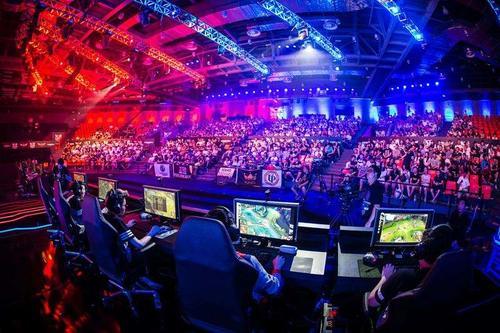 申城惊现国内首个电子竞技女子联赛,上海打造