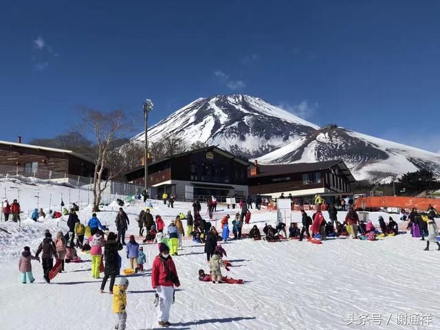 日本富士山滑雪场