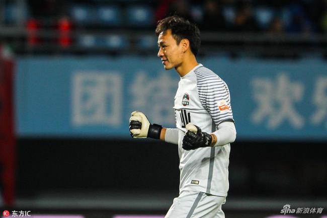 吴晓晖:无意挖角建业门将 传闻又是借申花抬价