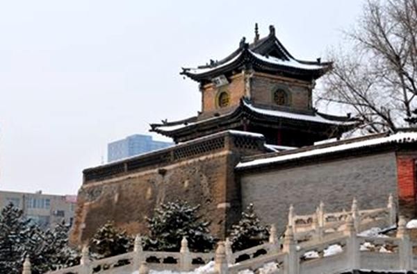 鲁智深的原型原来是个很了不起的皇帝，无怪施耐庵那么喜欢他了