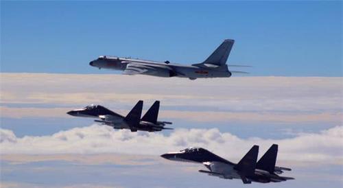 我国又一王牌战机服役,引发大量成败争议!你还