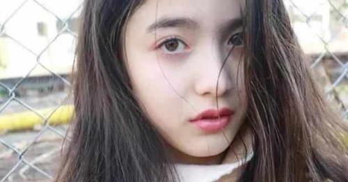 怎么让自己的脸变得小巧精致 t018947614b9e344736.jpg