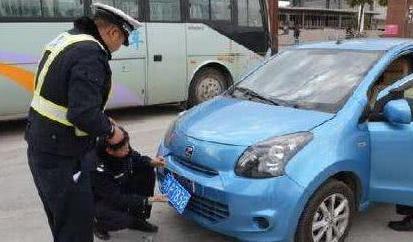 新政策:老年代步车全部取缔!上路将被罚款千元