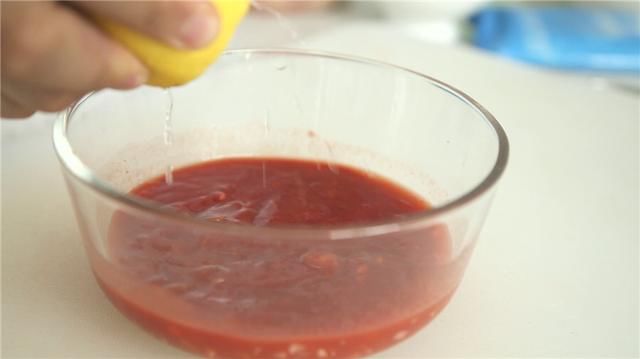 一个人不想做饭的时候就整碗茄汁凉面吧,简单