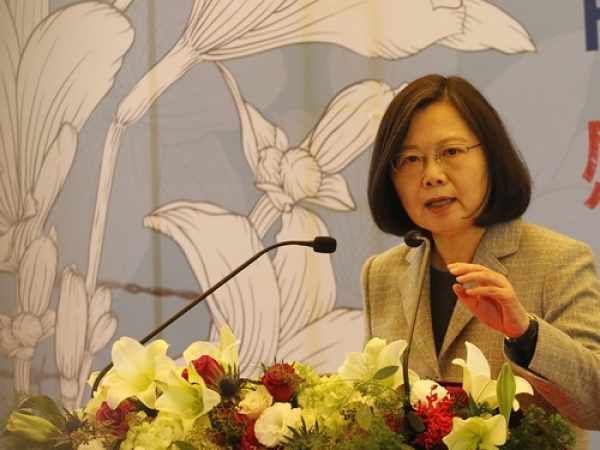 该国力挺台湾加入国际组织:外交部强硬表态!