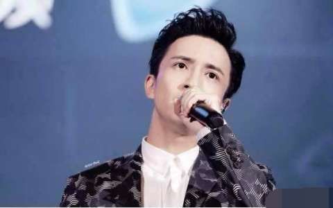 他们是当之无愧的音乐才子,许嵩的歌词被写进